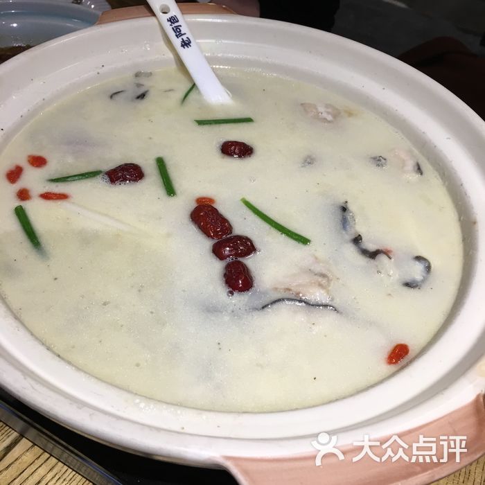 三峡江团鱼炖汤                 寞小寂ba