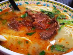 -金杨拉面王小吃面馆·牛三宝面·红烧牛肉粉