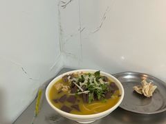 -文山荷鲜居(翠湖店)