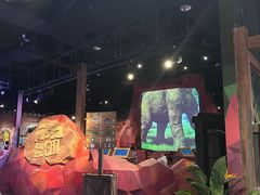 -珠海横琴国家地理探险家中心(创新方)