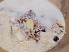 -滇香肴·云南菜蒸汽石锅鱼(云南北路店)