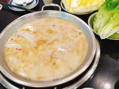 -老来福·非遗酸汤兔(凯旋路店)