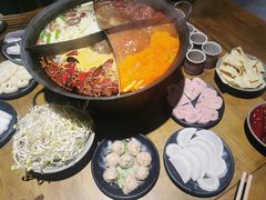-白乐天毛肚火锅馆(南滨路店)