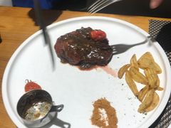 -半悦牛排(龙湖西宸天街店)