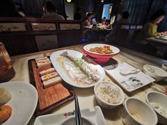 -吴越荣记苏州菜·松鼠桂鱼(月光码头店)