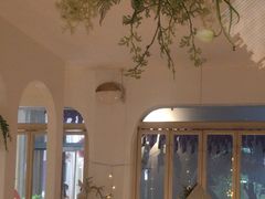 -春树下·树屋花房西餐厅(罍街AS1980店)