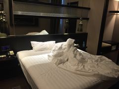-扬州东关街文昌阁桔子水晶酒店
