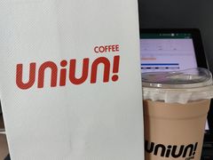 -UNI UNI(环亚凯瑟琳店)