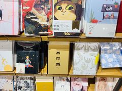 -九木杂物社(新奥购物中心店)