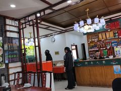 -湖南人家湘菜馆(镇江路店)