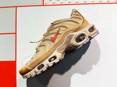 -NIKE上海青浦优选体验店