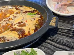 -老船舫·现做活鲜鱼馆(东郊记忆店)