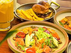 -盐说·西式餐酒馆(光明万达店)