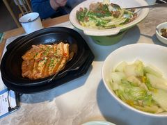 -绿草地·湘菜(酃湖师院店)