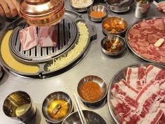 -GOGIYA·咕叽吖韩国传统烤肉店(东方新天地店)