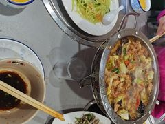 -溢心园香河肉饼总店