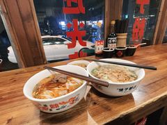 -矮子粉店1985·长沙米粉(湘春路店)