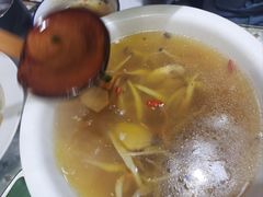 菌子汤-蜗牛小馆醉乡民谣云南菜(惠新西里店)