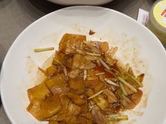 -凤凰园烤鸭店·唐山菜·传承花椒肉(老唐丰路店)