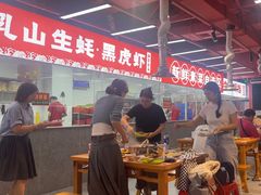 -养牛邓·潮汕牛肉海鲜自助火锅(广州店)