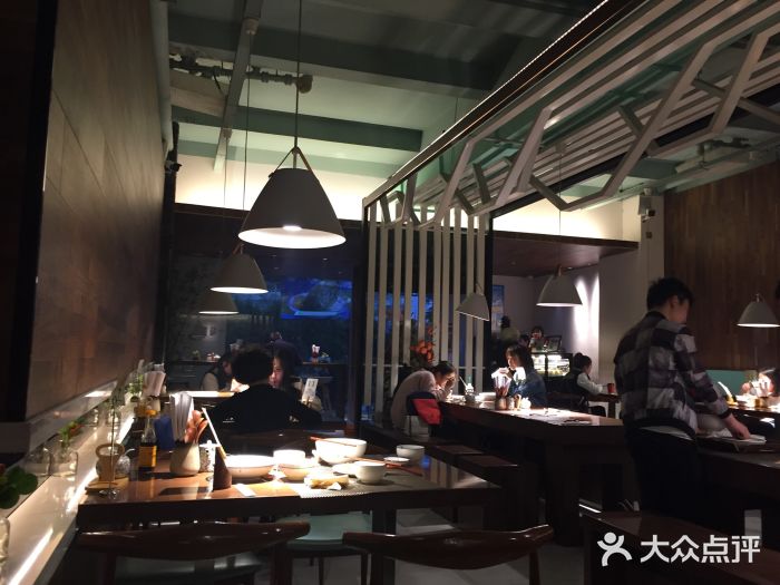 十面春风·江南面馆(崇宁路店)大堂图片