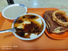 豆腐脑-老北京豆汁店
