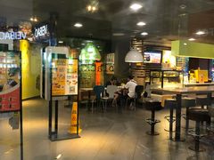 门面-麦当劳(光新乐购店)
