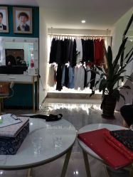 点击看大图 -定格摄影·轻奢定制写真馆