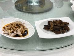 -梅龙镇酒家(南京西路总店)