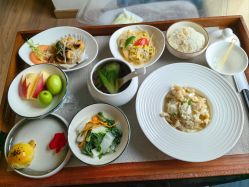 -馨月汇·一悦馨香月子中心(前滩店)