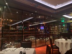 大堂-Wolfgang’s Steakhouse 沃夫冈牛排馆(上海白玉兰广场店)