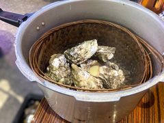 -蚝堡海鲜·威海菜·海肠捞饭·烧烤·亚洲吃蚝公司(幸福门店)