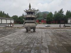 -明鲁王陵