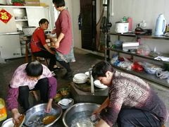 -龙湖东院农庄(乡间小路店)