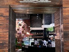门面-Let's Taipei 非常烘焙(太古里店)
