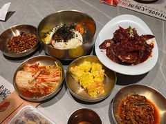 -草家酱蟹炭火烤肉店(珲春南路一店)
