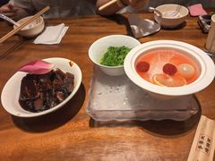 -李犟大爆鳝面·手工蟹黄包(湖滨西湖店)