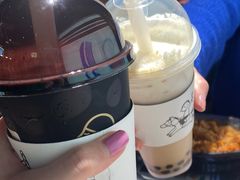 -喜茶(北京华贸购物中心店)