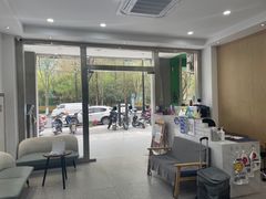 -四月宠物医院·猫专科·心脏专科·内科(转塘店)