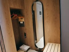 -上海虹桥中心爱琴海亚朵S酒店