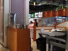 大堂-巴扎美食·新疆菜·西域歌舞表演餐厅(新疆大厦店)