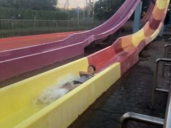 -欢乐水魔方水世界