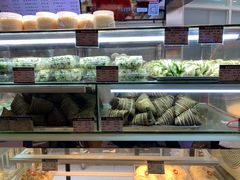 面包甜点陈列柜-白玉兰食品(甜云店)