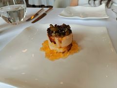 法式鹅肝酱酸樱桃和糖衣开心果-Jean Georges