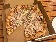 -城市大道红炉披萨烘焙坊