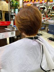-阿兵荣辉美容理发有限公司
