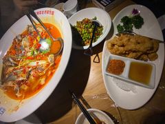 -坛宗剁椒鱼头(河西王府井店)