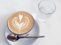 -UNI UNI(环亚凯瑟琳店)