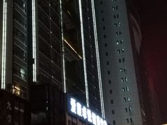 -爱康卓悦体检中心(九座花园分院)