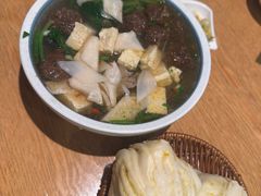 -金莹丸子汤清真(朝外SOHO店)